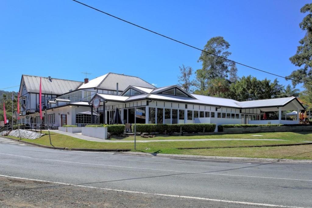 Canungra Hotel Exteriör bild